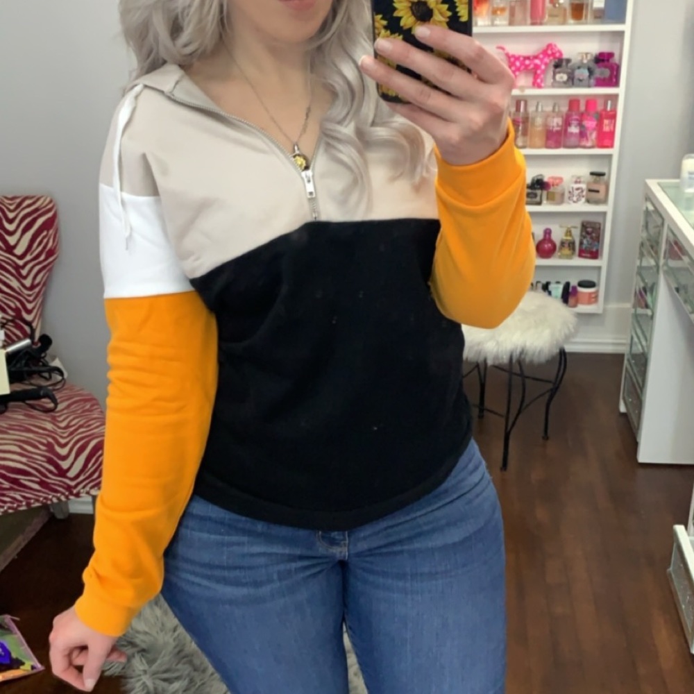 Color block sweater - Picture 2 of 3